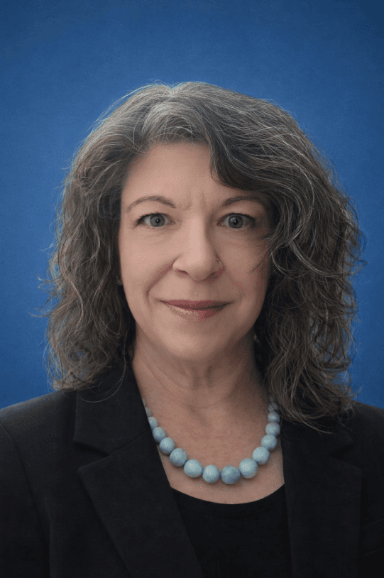 Myndee Washington, tutor